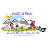 Radio Radio La Famia 87.9